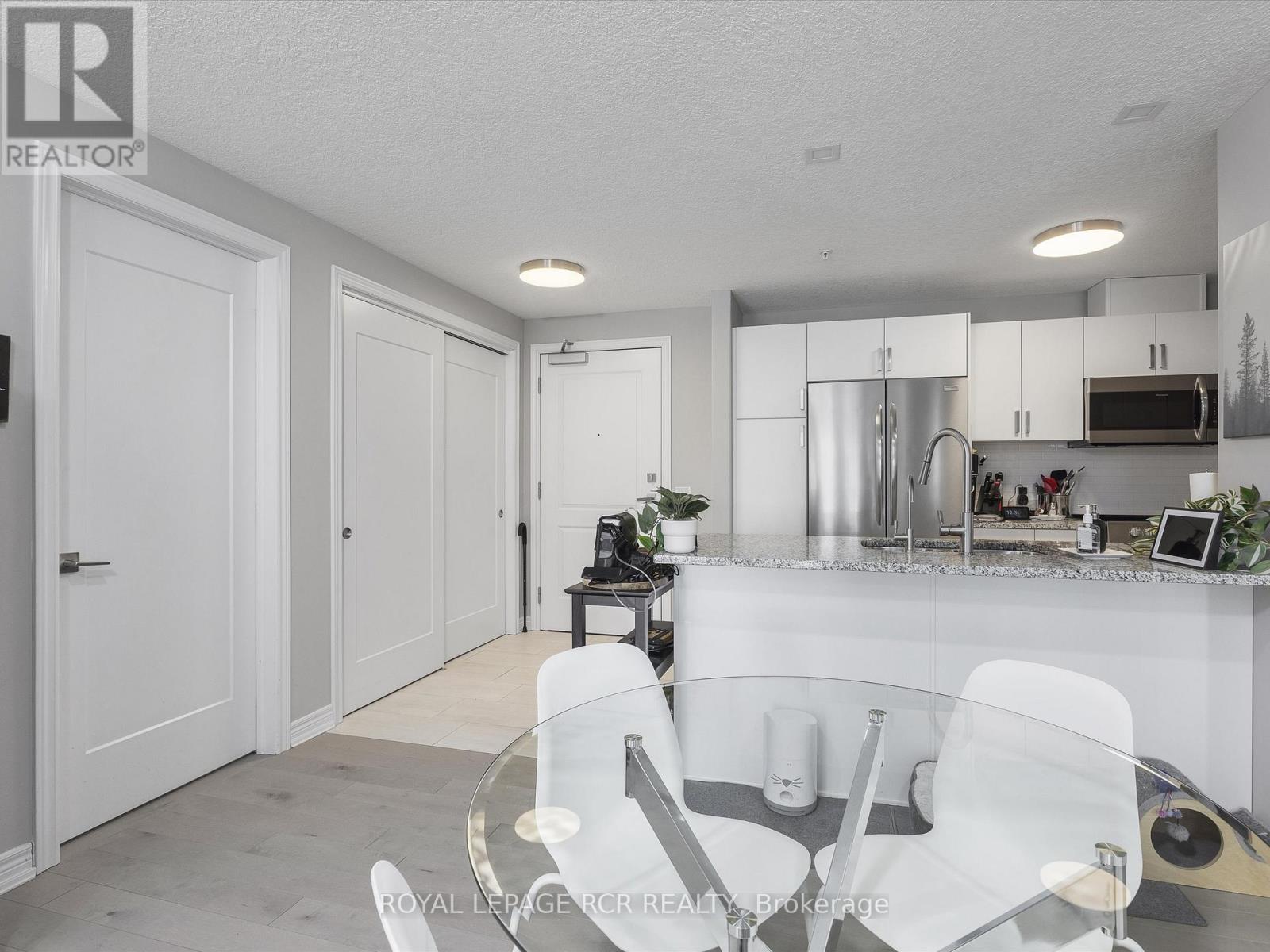 209 - 105 Spencer Avenue, Orangeville, Ontario  L9W 7S3 - Photo 9 - W12767574