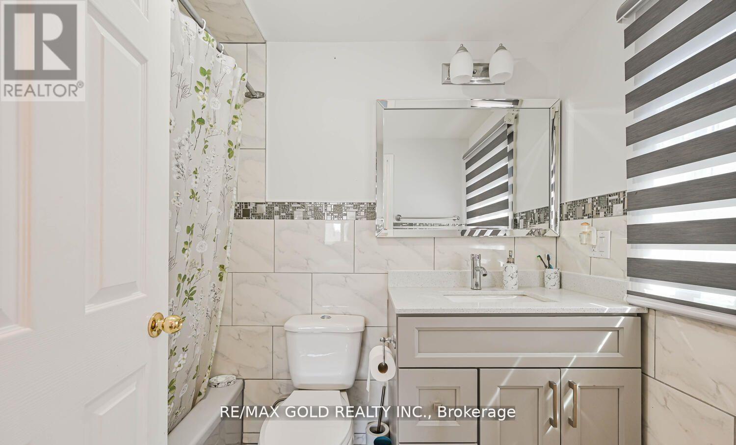 101 Beaconsfield Avenue, Brampton, Ontario  L6Y 4R6 - Photo 29 - W12767578