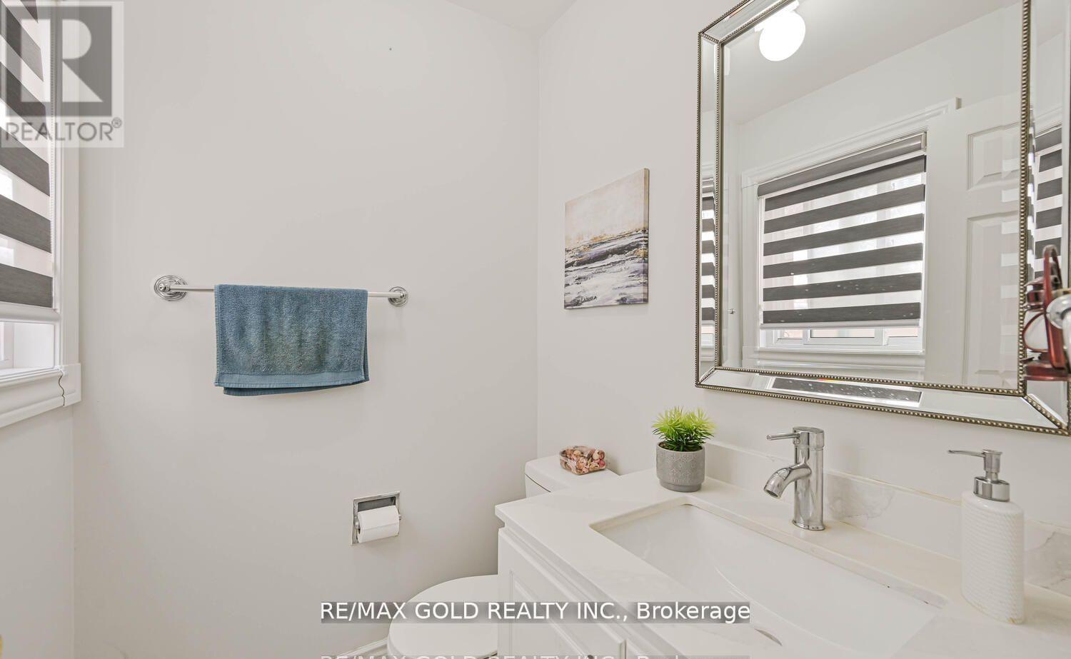 101 Beaconsfield Avenue, Brampton, Ontario  L6Y 4R6 - Photo 34 - W12767578