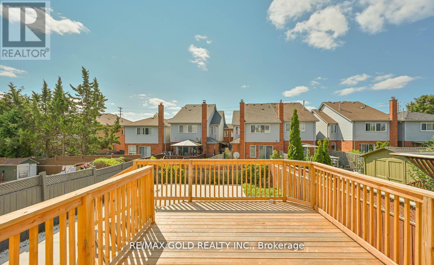 101 Beaconsfield Avenue, Brampton, Ontario  L6Y 4R6 - Photo 41 - W12767578