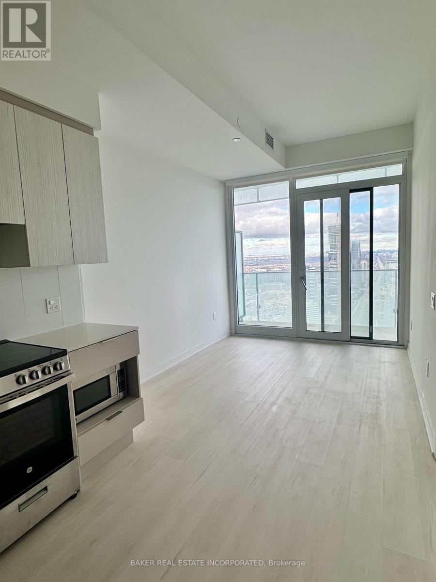 4211 - 3900 Confederation Parkway, Mississauga, Ontario  L5B 0M3 - Photo 5 - W12767580