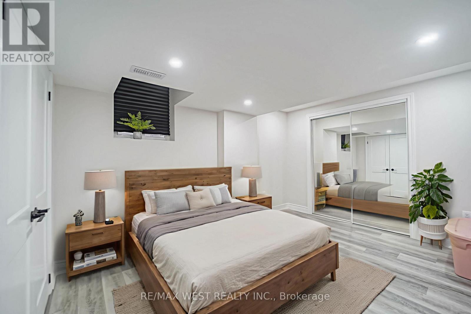 38 Bottlebrush Drive, Brampton, Ontario  L6R 2Z5 - Photo 17 - W12767610