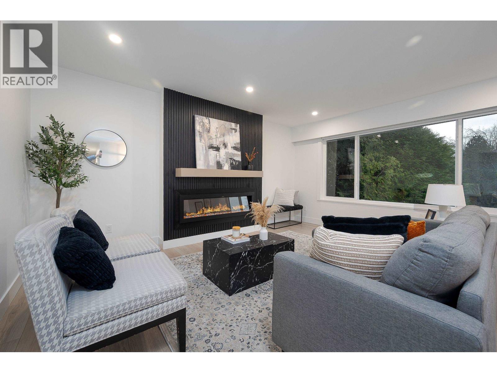 9831 Glenthorne Drive, Richmond, British Columbia  V7A 1Y3 - Photo 4 - R3087371