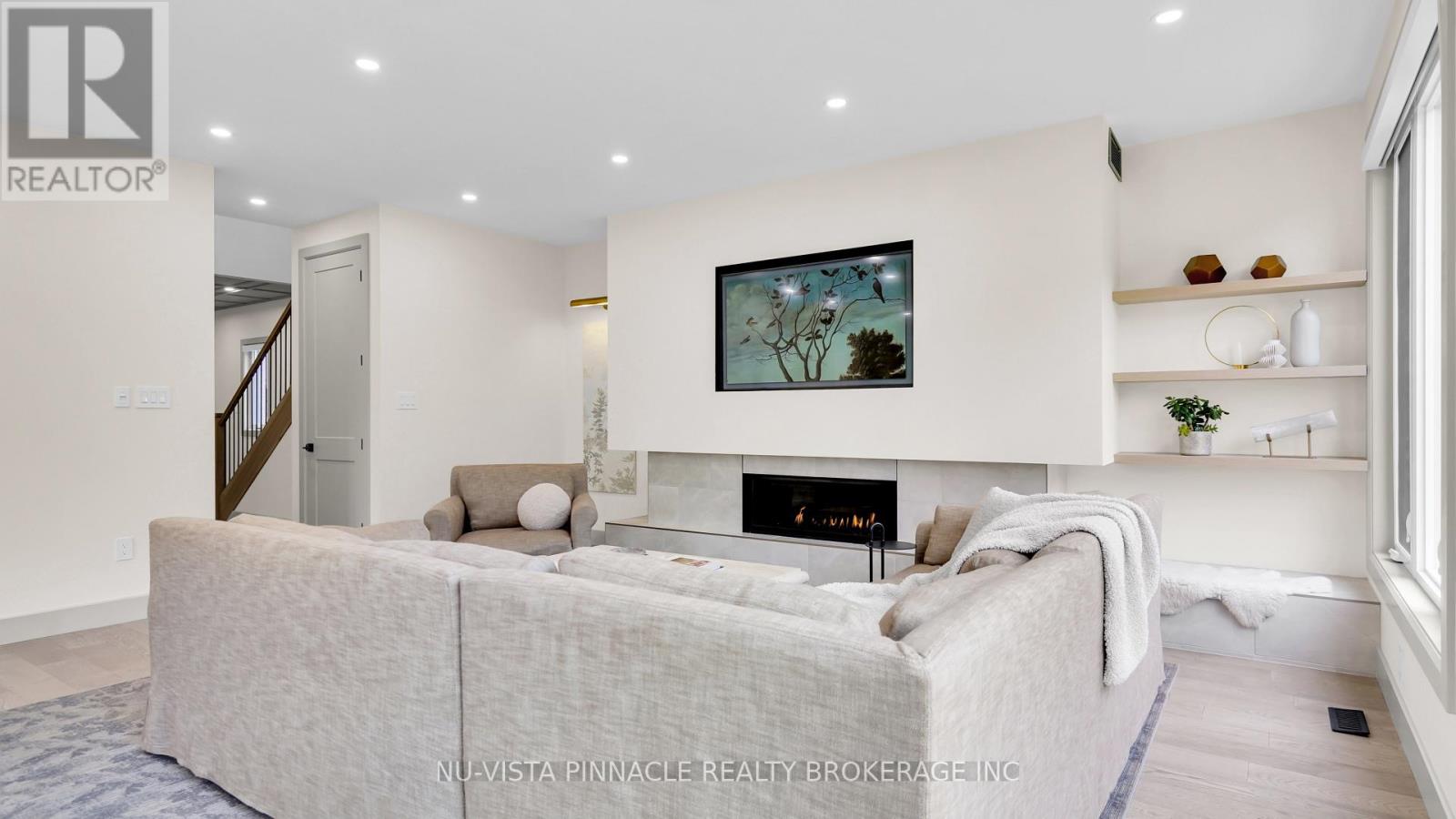 3998 Big Leaf Trail, London South, Ontario  N6P 0K1 - Photo 9 - X12767646