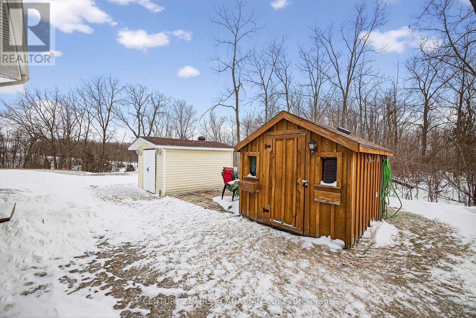 9128 Indian Hills Trail W, Lambton Shores, Ontario  N0N 1J2 - Photo 36 - X12767782