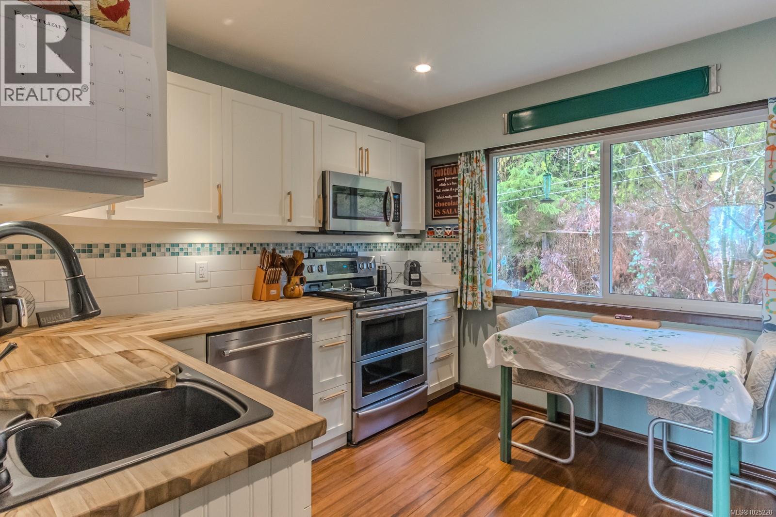 1959 Cinnabar Dr, Nanaimo, British Columbia  V9X 1B3 - Photo 5 - 1025228