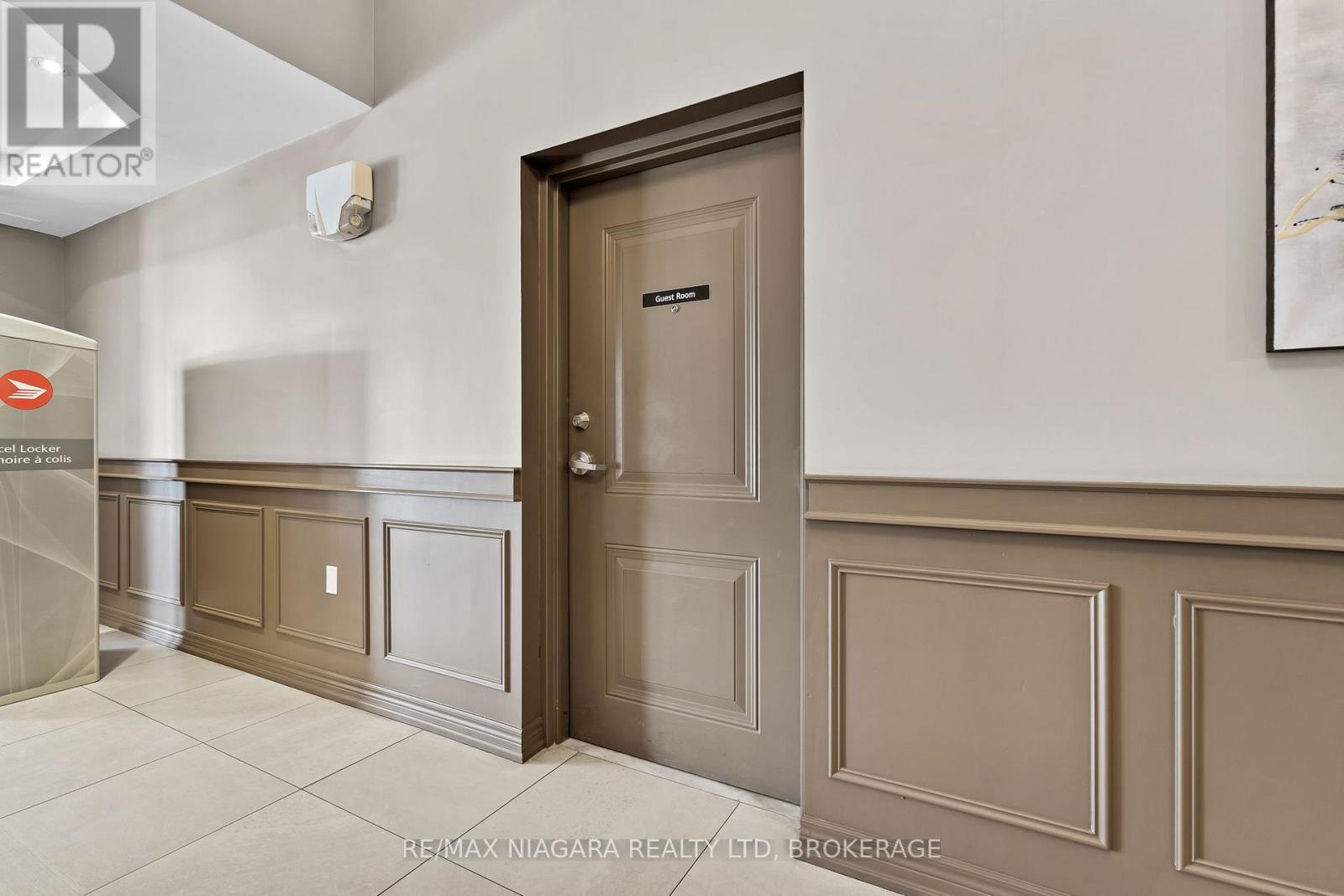 300 - 4644 Pettit Avenue, Niagara Falls, Ontario  L2E 0B4 - Photo 25 - X12764018