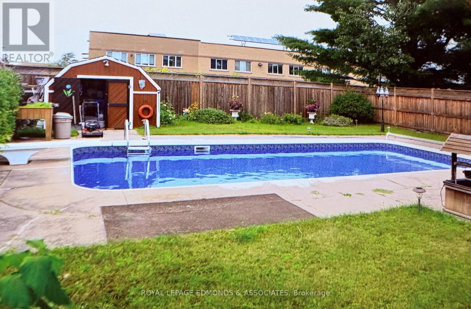 20 Maple Avenue, Petawawa, Ontario  K8H 2Y5 - Photo 39 - X12767768