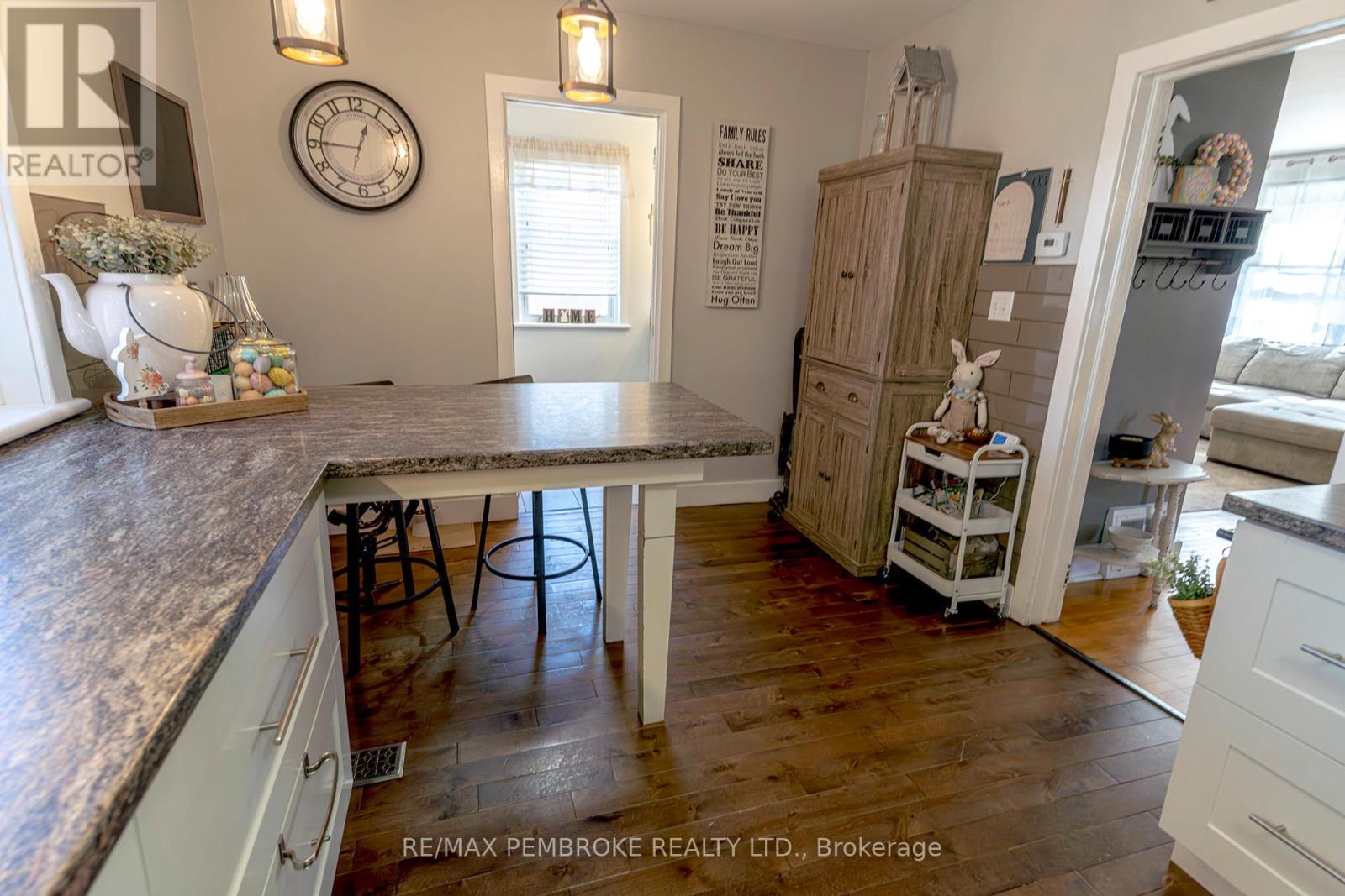 181 Morris Street, Pembroke, Ontario  K8A 2L1 - Photo 29 - X12767786