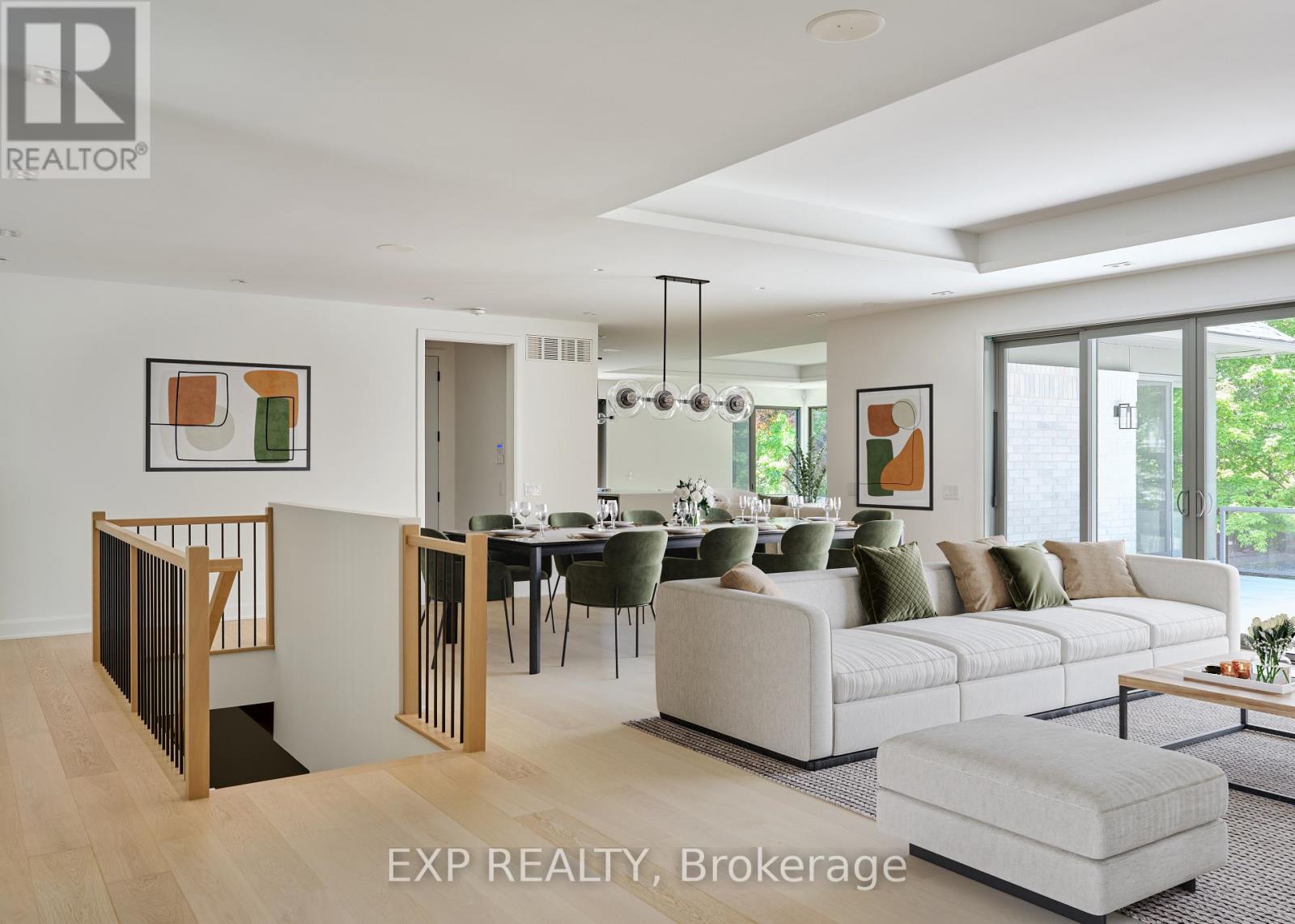 26 Clovelly Road W, Ottawa, Ontario  K1J 6M2 - Photo 5 - X12767656