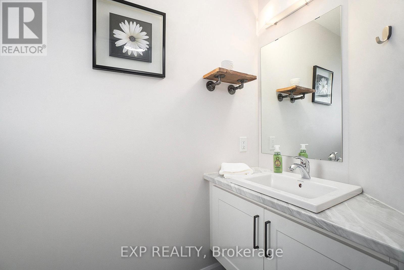 704 Azure Street, Russell, Ontario  K4R 1E5 - Photo 16 - X12767790