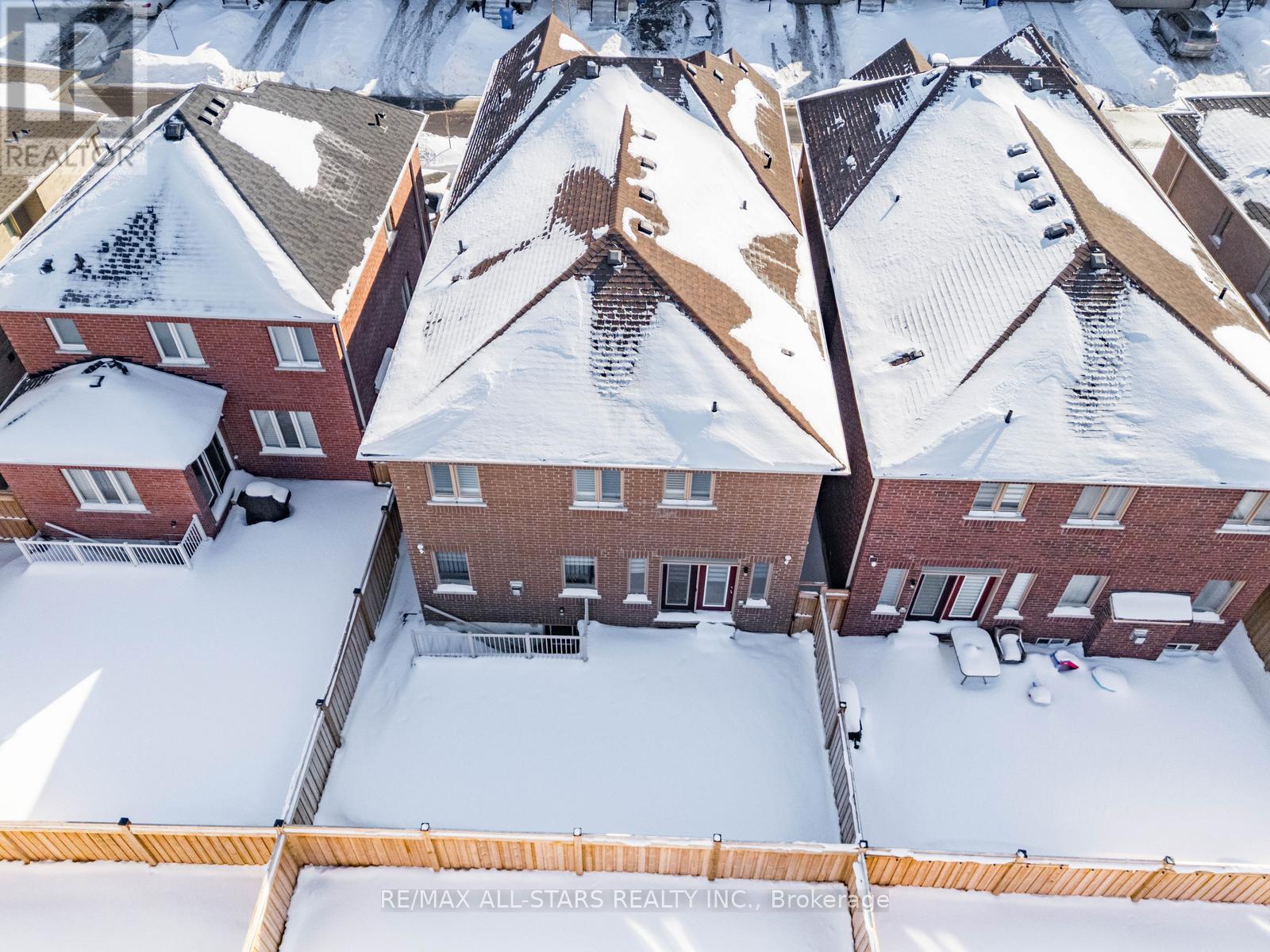 170 Fallharvest Way, Whitchurch-Stouffville, Ontario  L4A 5A2 - Photo 42 - N12764434