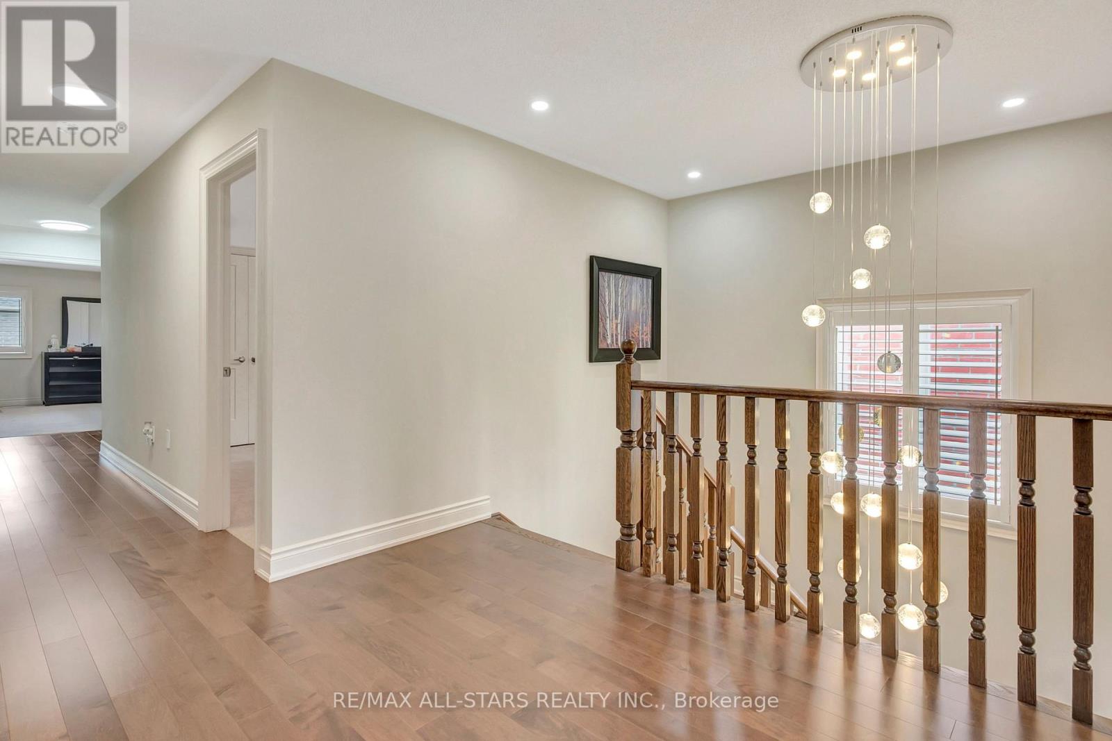 170 Fallharvest Way, Whitchurch-Stouffville, Ontario  L4A 5A2 - Photo 7 - N12764434