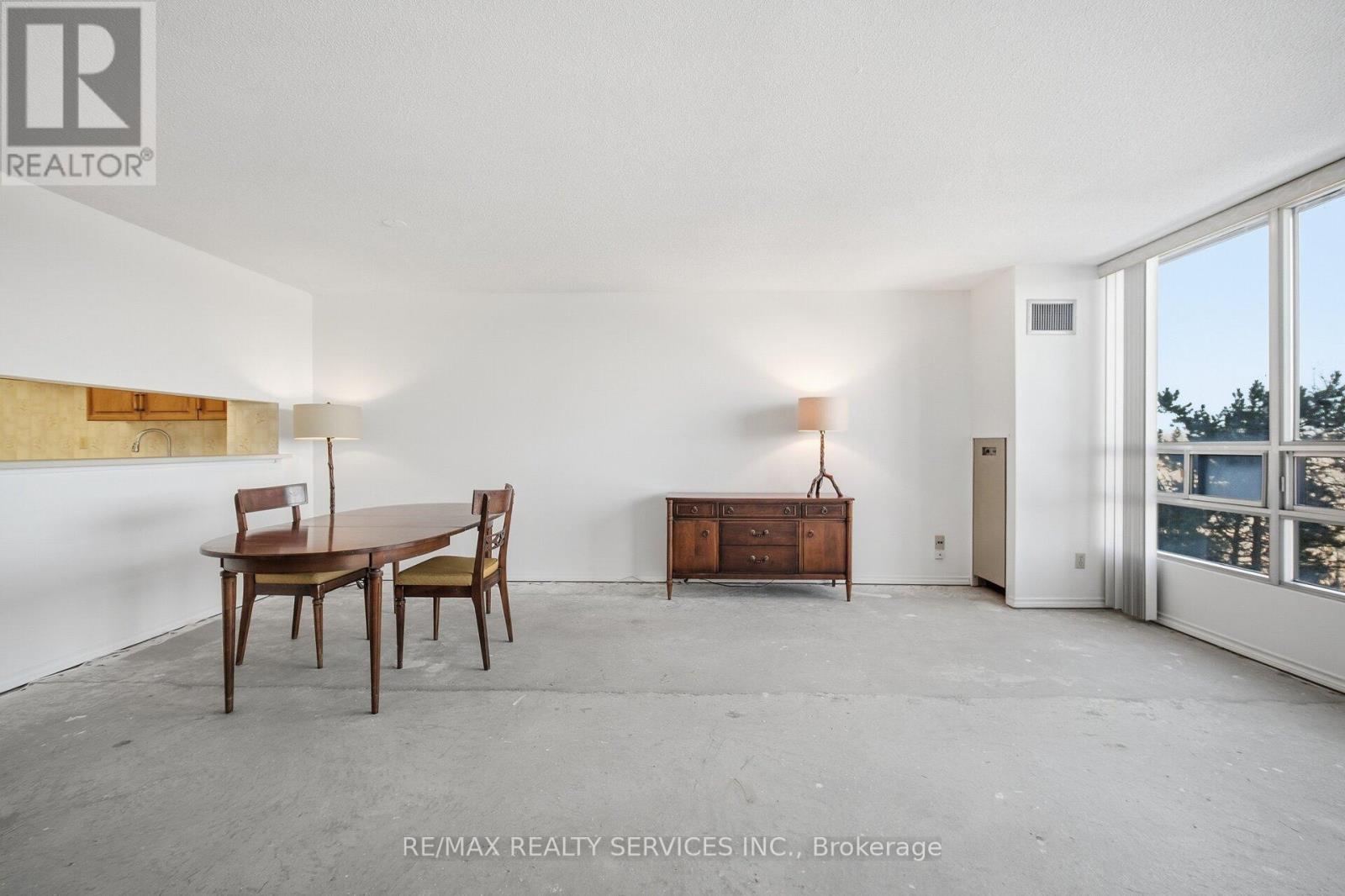 302 - 320 Mill Street S, Brampton, Ontario  L6Y 3V2 - Photo 15 - W12760920