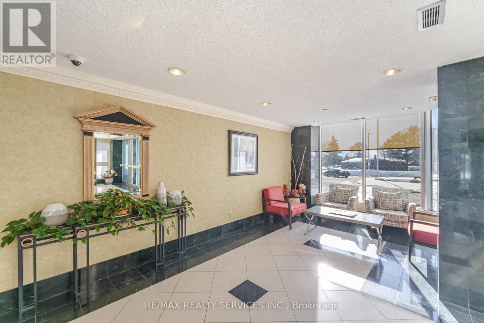 302 - 320 Mill Street S, Brampton, Ontario  L6Y 3V2 - Photo 37 - W12760920