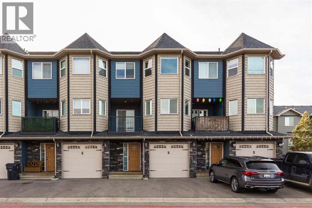 877 Mt Sundance Manor W, Lethbridge, Alberta  T1J 1X5 - Photo 1 - A2284319