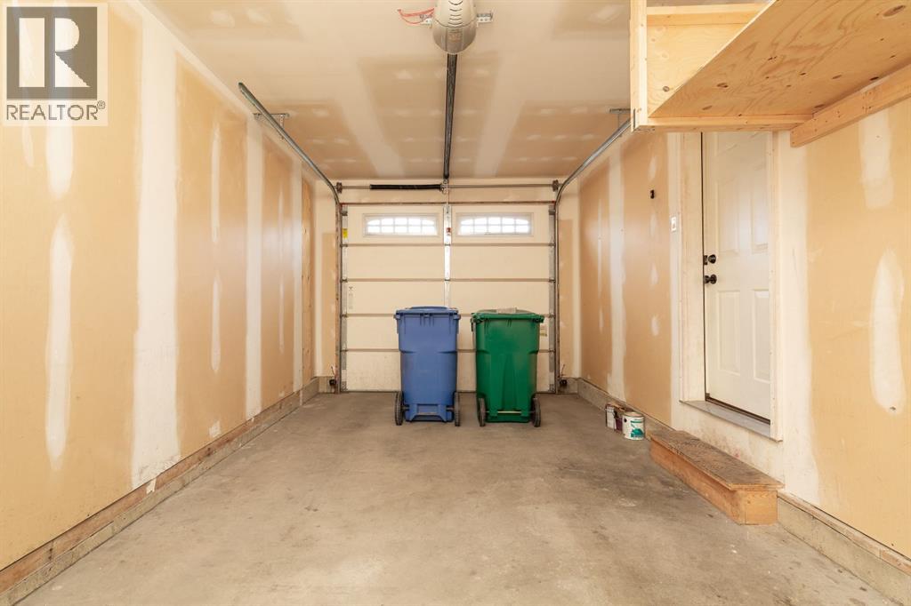 877 Mt Sundance Manor W, Lethbridge, Alberta  T1J 1X5 - Photo 28 - A2284319