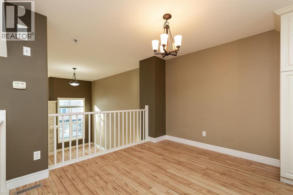 877 Mt Sundance Manor W, Lethbridge, Alberta  T1J 1X5 - Photo 6 - A2284319