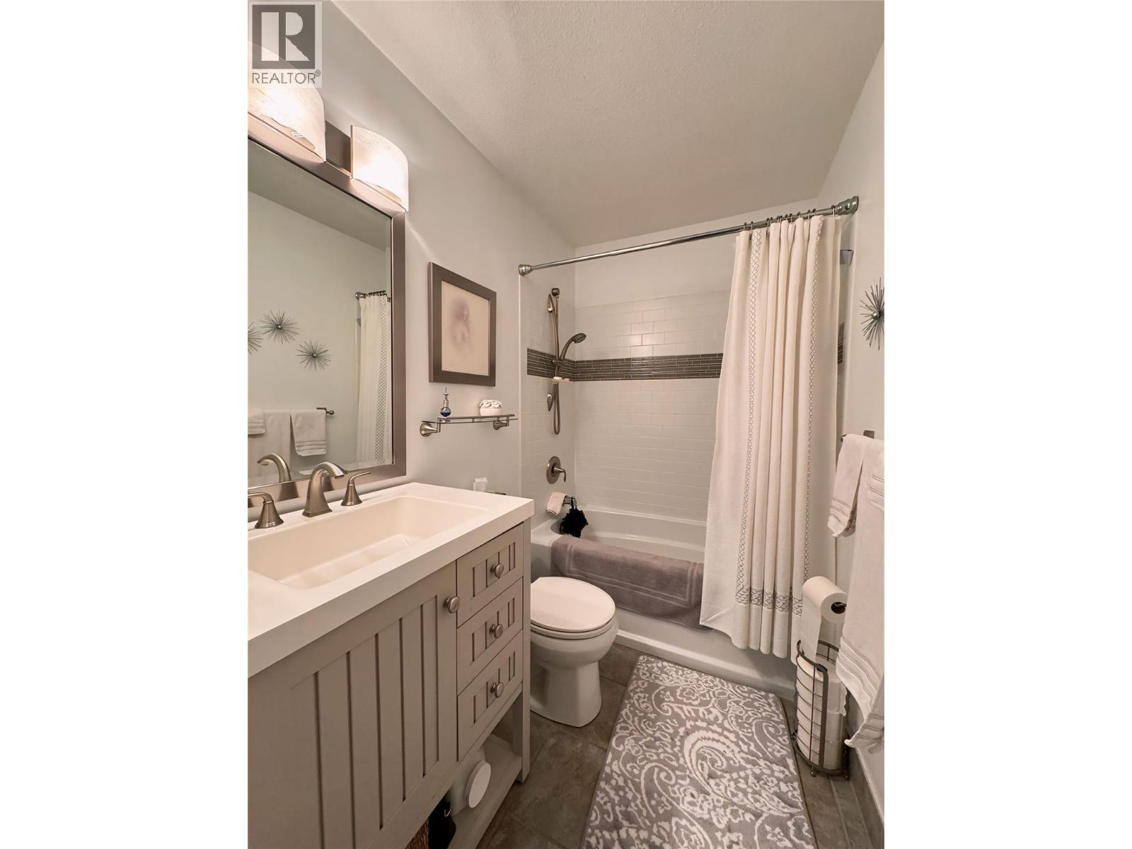 4630 Ponderosa Drive Unit# 116 Lot# 28 Peachland Photo 10