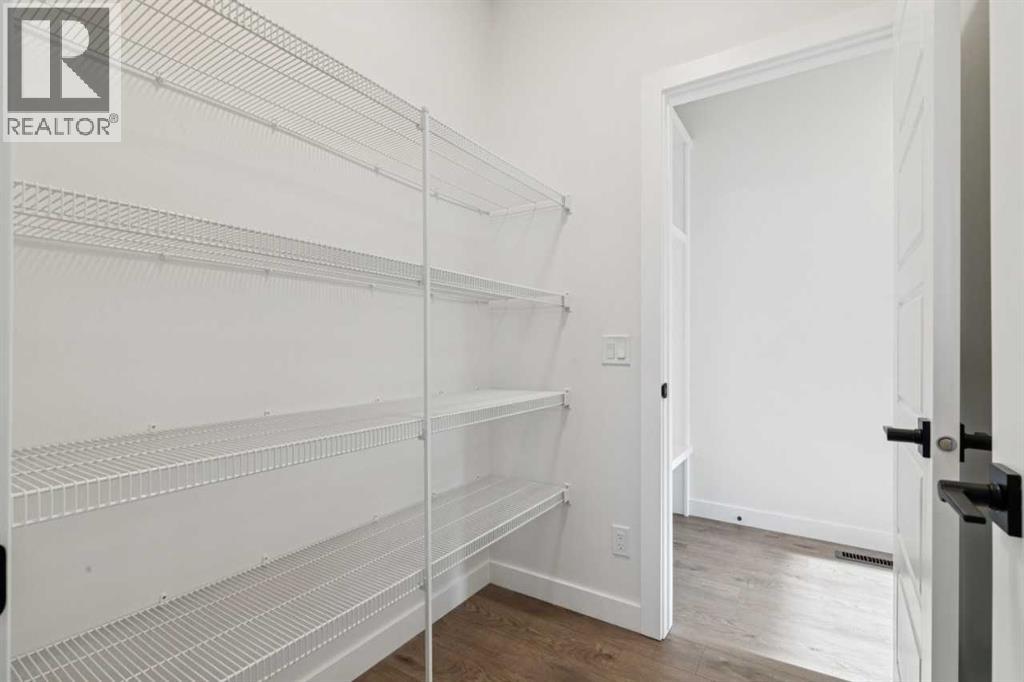 136 Versant Point Sw, Calgary, Alberta  T2Y 0Z5 - Photo 14 - A2272129