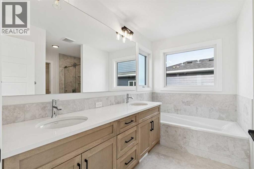 136 Versant Point Sw, Calgary, Alberta  T2Y 0Z5 - Photo 22 - A2272129