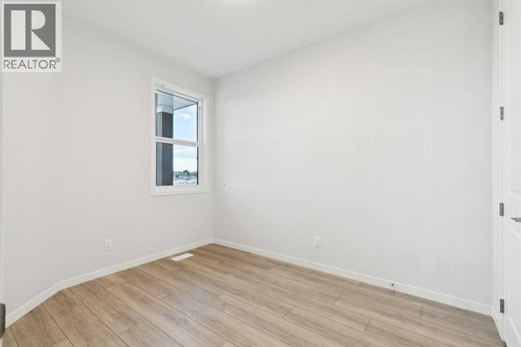 264 Belmont Place Sw, Calgary, Alberta  T2X 0T9 - Photo 13 - A2284306