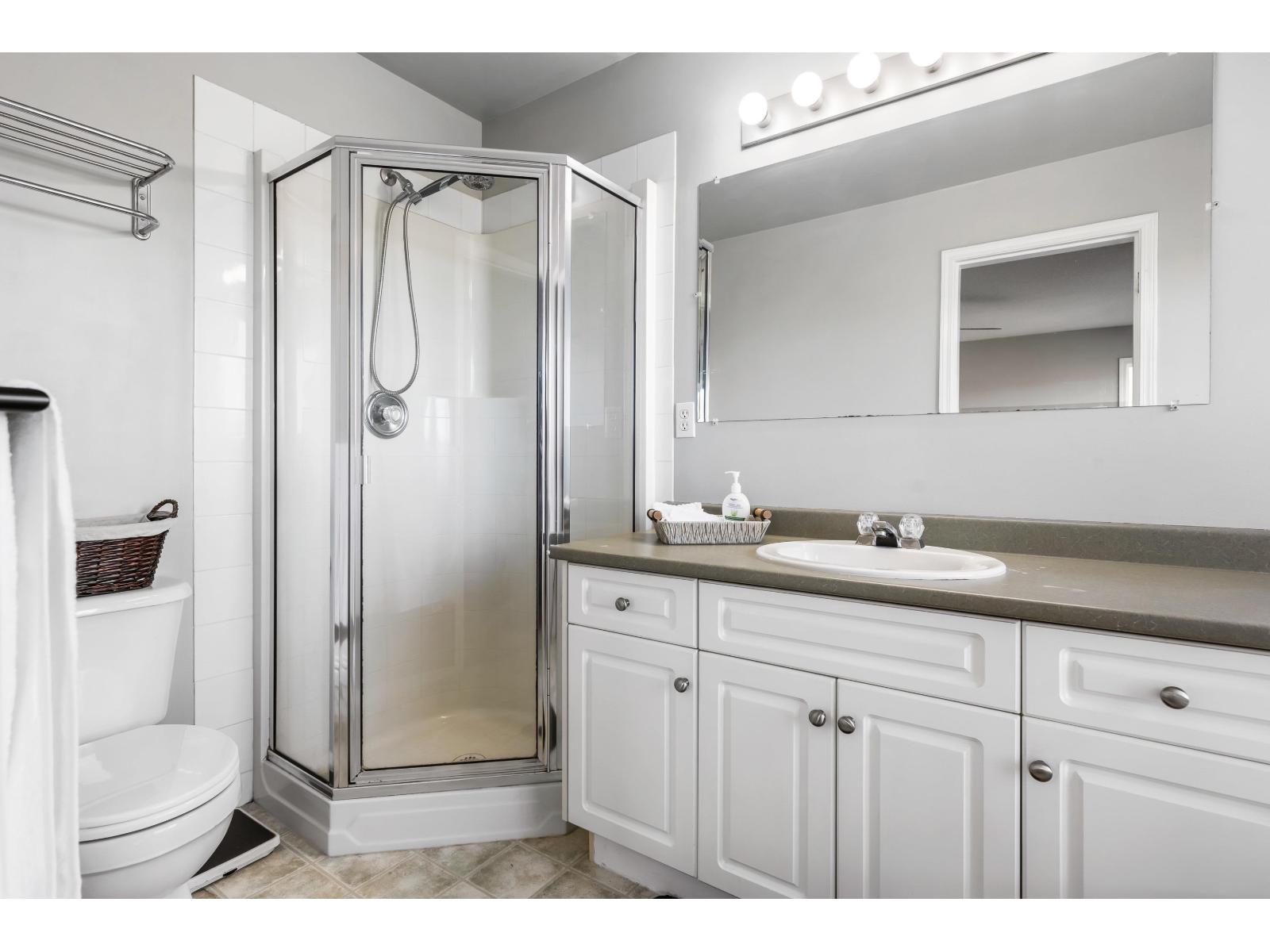 46286 Valleyview Road, Promontory, Chilliwack, British Columbia  V2R 5P7 - Photo 25 - R3087559