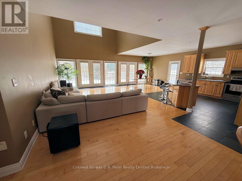 141 24 Highway E, Norfolk, Ontario  N0E 1P0 - Photo 17 - X12643318