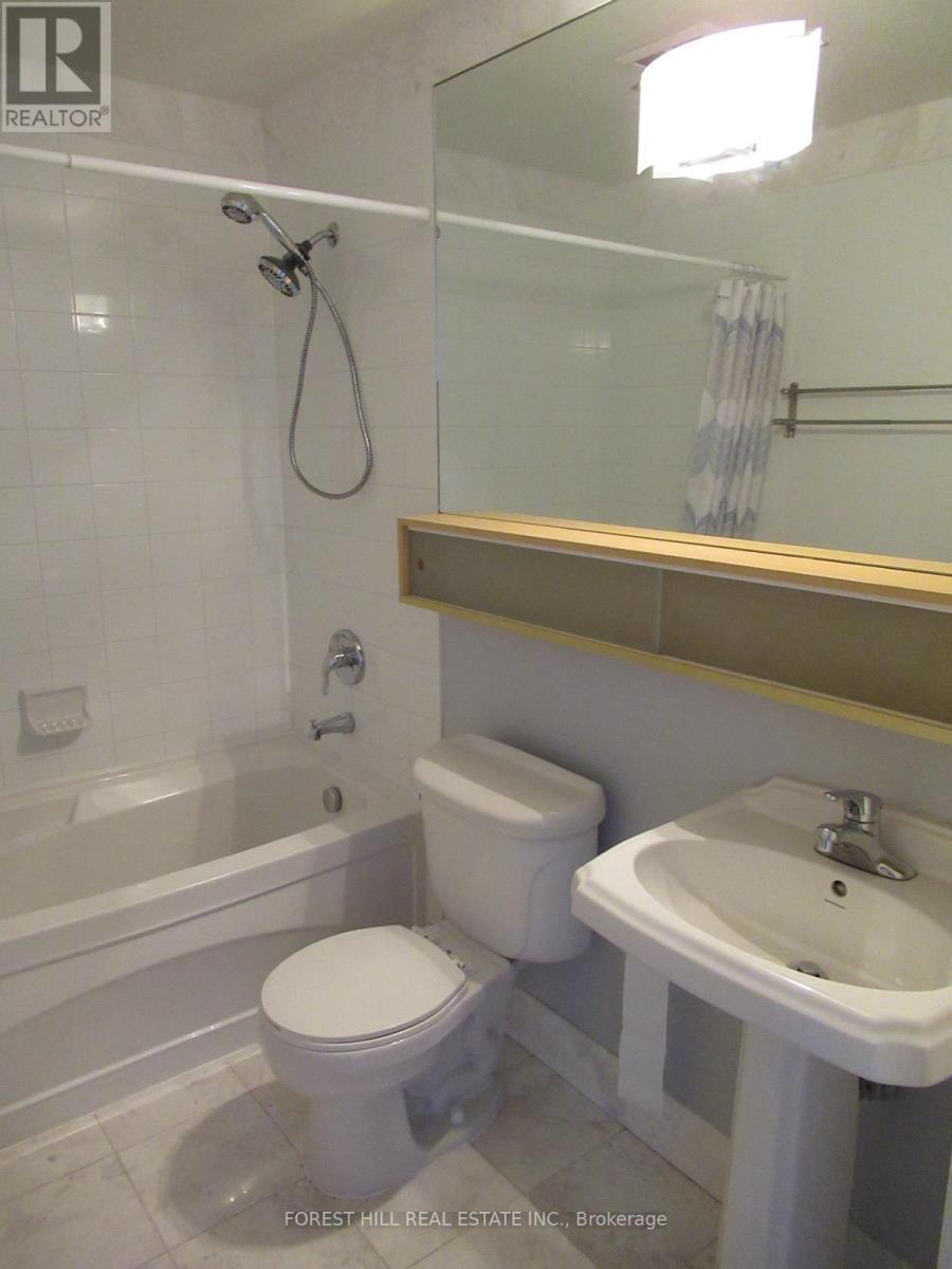 1808 - 85 Bloor Street E, Toronto, Ontario  M4W 3Y1 - Photo 19 - C12767678