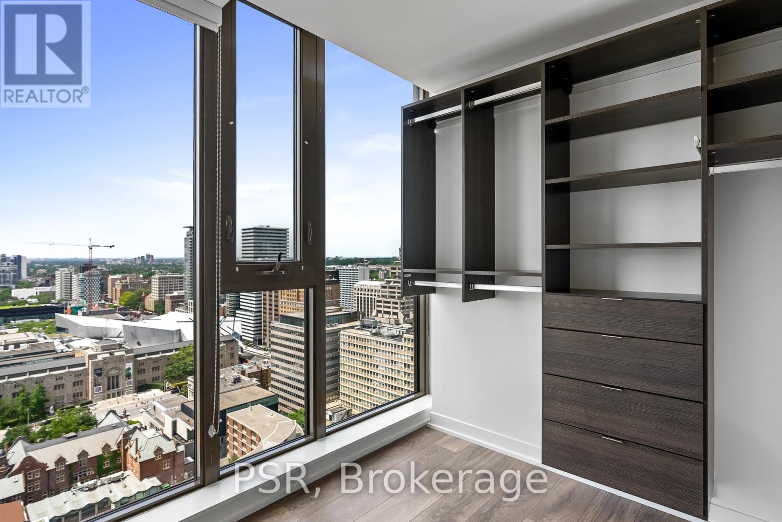 2504 - 2 St Thomas Street, Toronto, Ontario  M5S 2Z1 - Photo 17 - C12767704