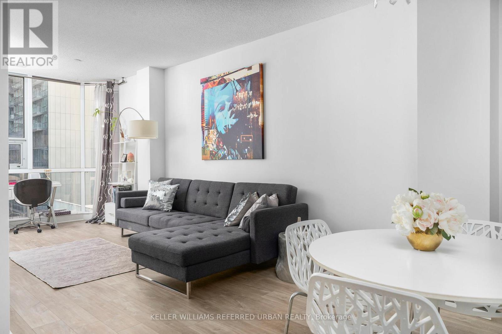 706 - 393 King Street W, Toronto, Ontario  M5V 3G8 - Photo 9 - C12767720