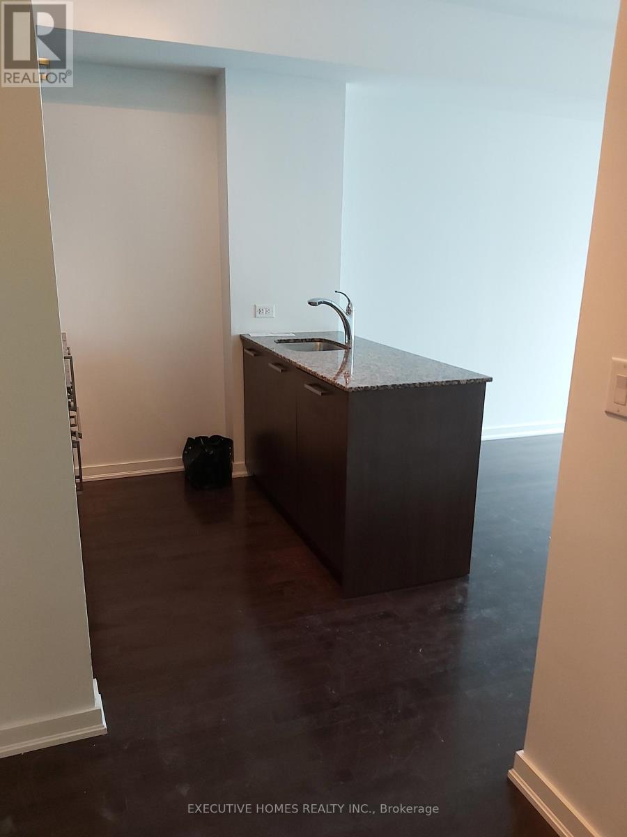 2403 - 12 York Street, Toronto, Ontario  M5J 0A9 - Photo 10 - C12767730