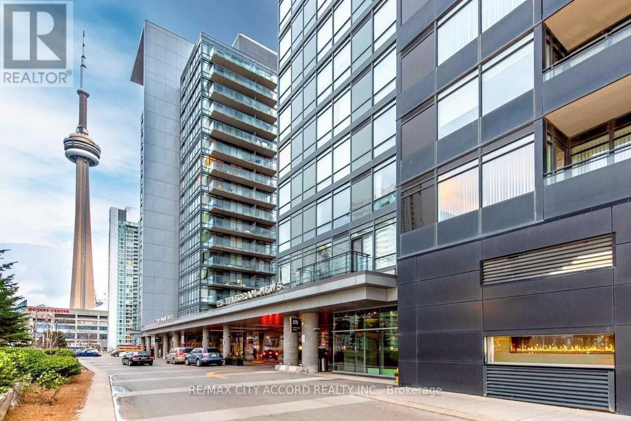 4811 - 25 TELEGRAM MEWS, Toronto, Ontario