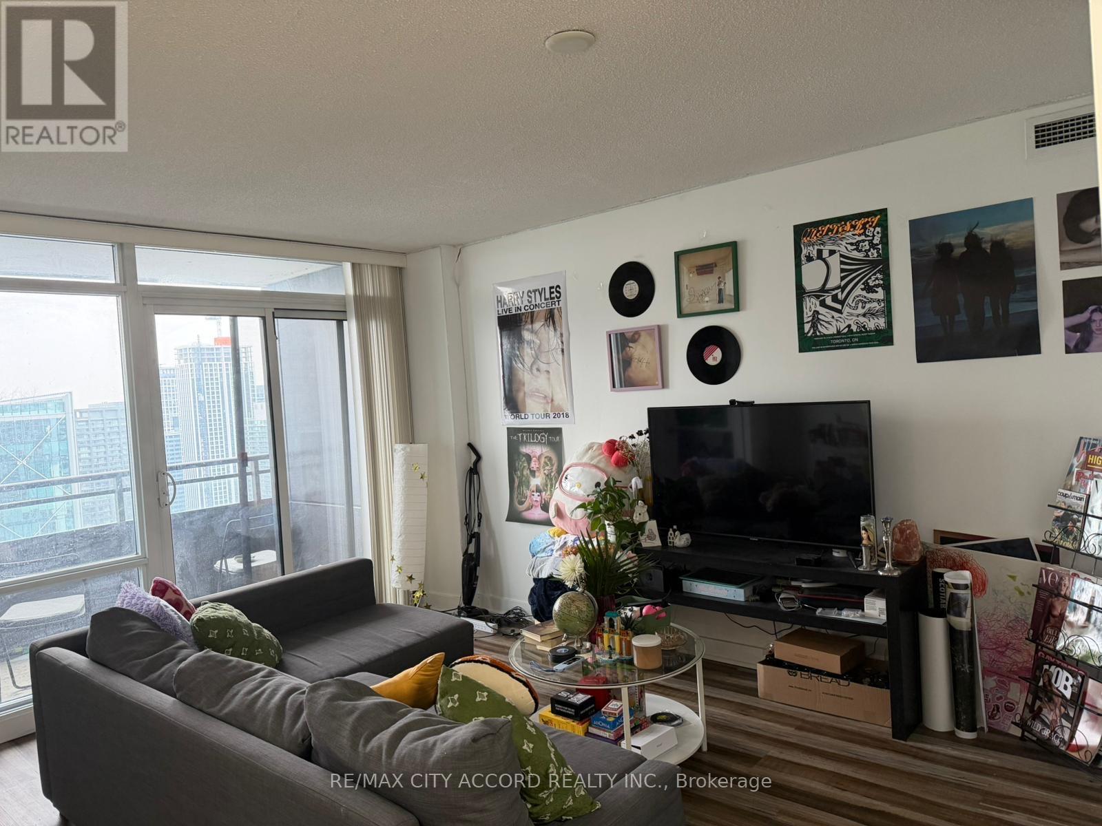 4811 - 25 Telegram Mews, Toronto, Ontario  M5V 3Z1 - Photo 10 - C12767778