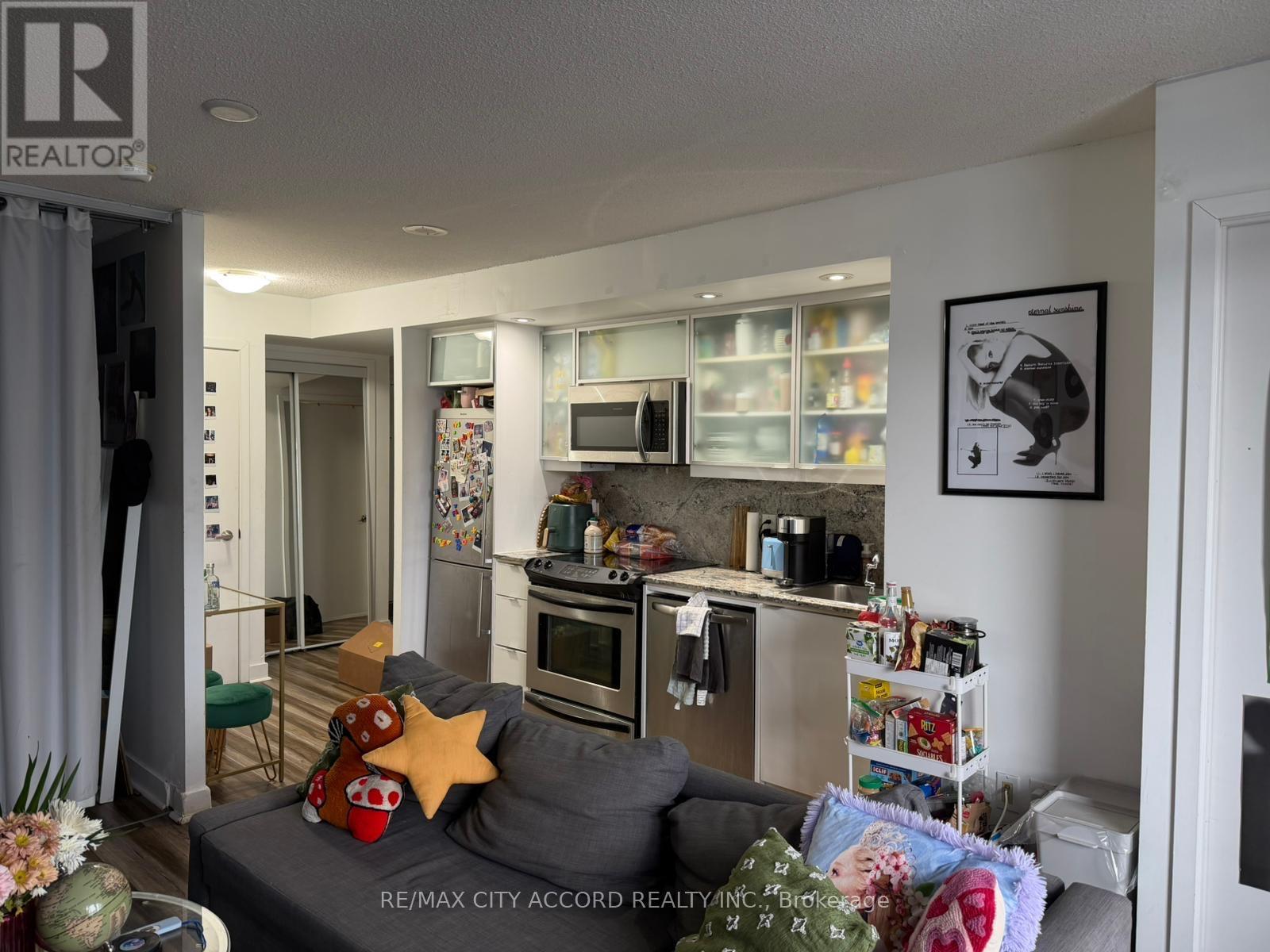 4811 - 25 Telegram Mews, Toronto, Ontario  M5V 3Z1 - Photo 11 - C12767778