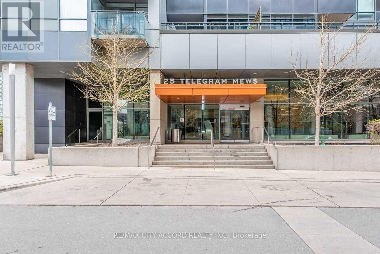 4811 - 25 Telegram Mews, Toronto, Ontario  M5V 3Z1 - Photo 2 - C12767778