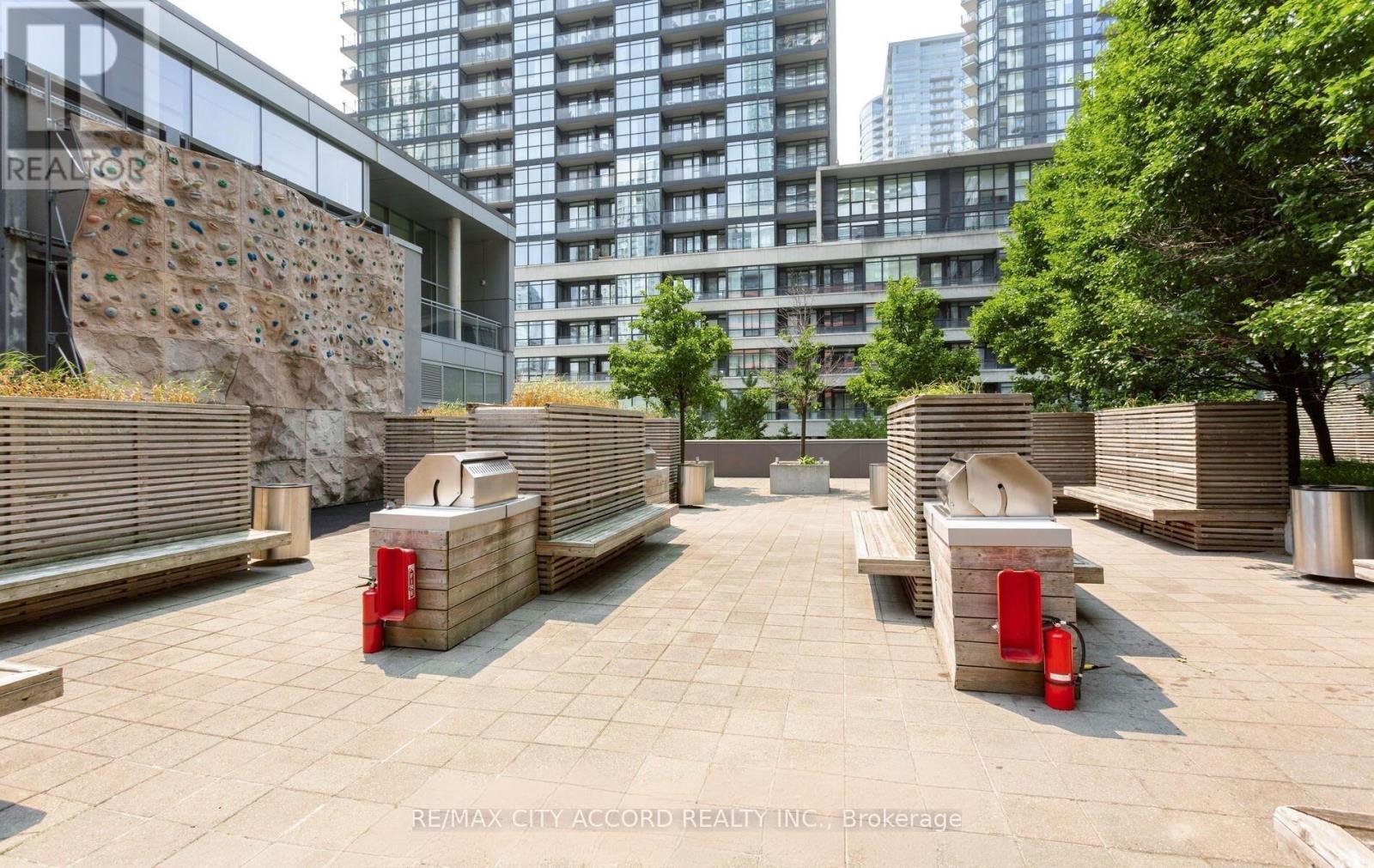 4811 - 25 Telegram Mews, Toronto, Ontario  M5V 3Z1 - Photo 28 - C12767778