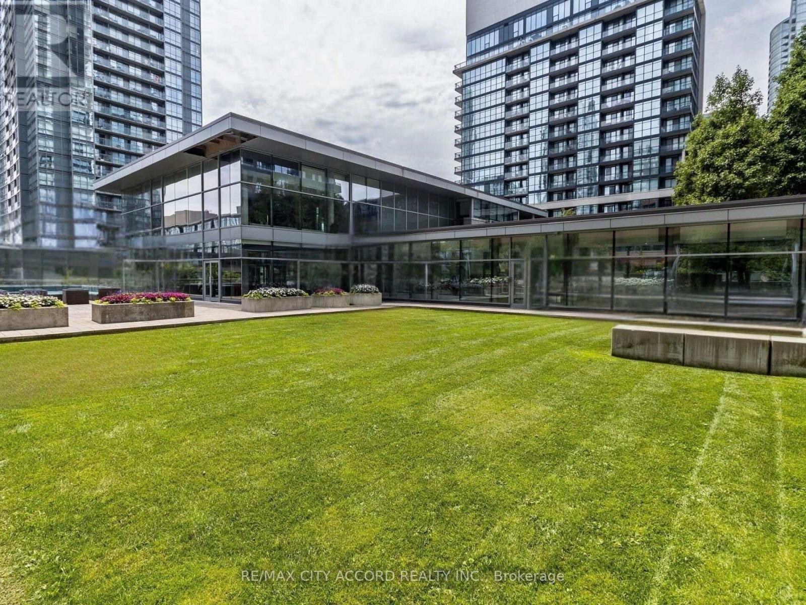 4811 - 25 Telegram Mews, Toronto, Ontario  M5V 3Z1 - Photo 29 - C12767778