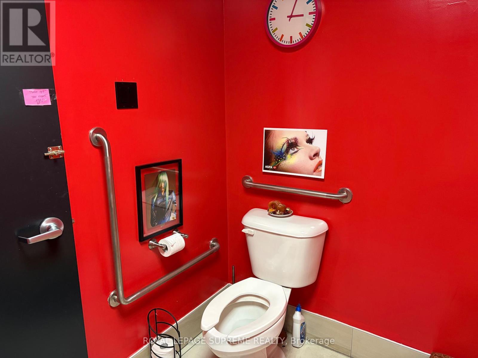 2721 Yonge Street, Toronto, Ontario  M4N 2H8 - Photo 17 - C12767784