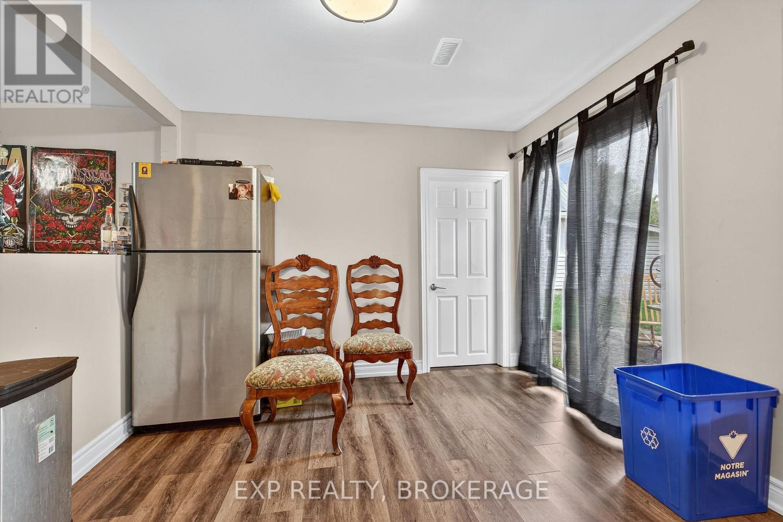 225-227 Victoria Avenue, Gananoque, Ontario  K7G 2S3 - Photo 15 - X12647752