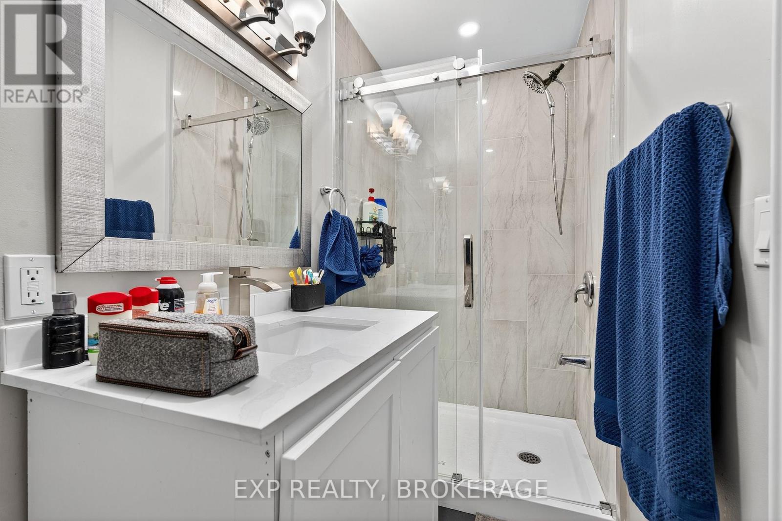 225-227 Victoria Avenue, Gananoque, Ontario  K7G 2S3 - Photo 12 - X12647752