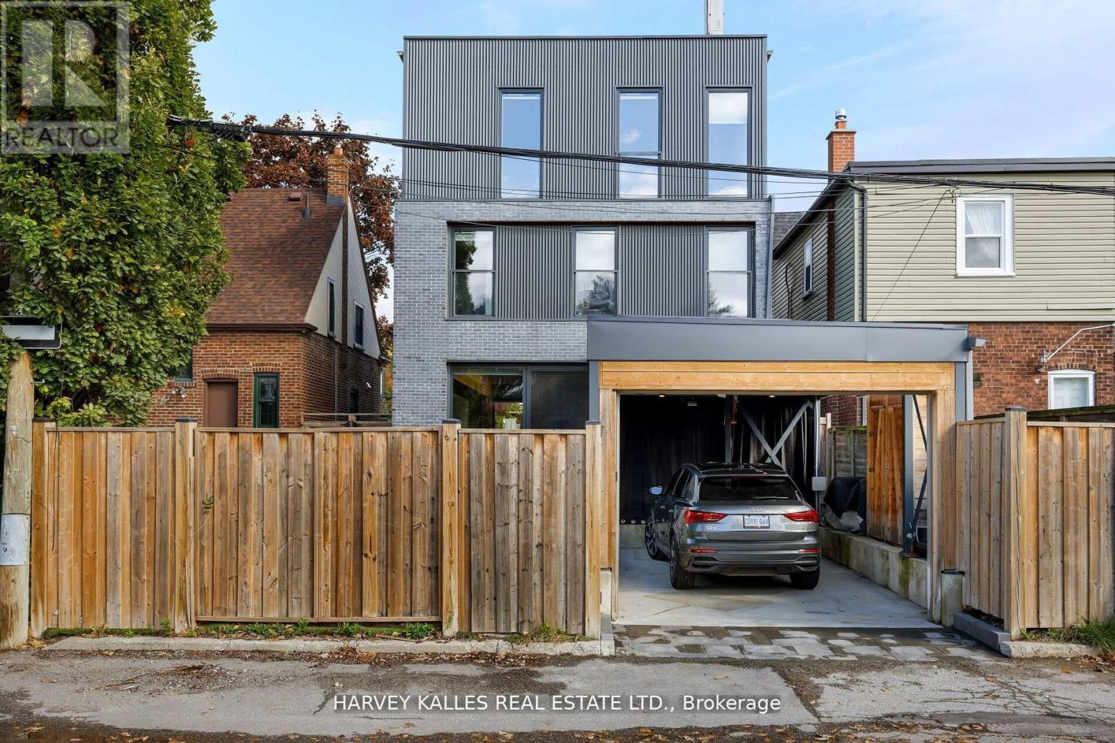 60 Hiltz Avenue, Toronto, Ontario  M4L 2N5 - Photo 45 - E12767636