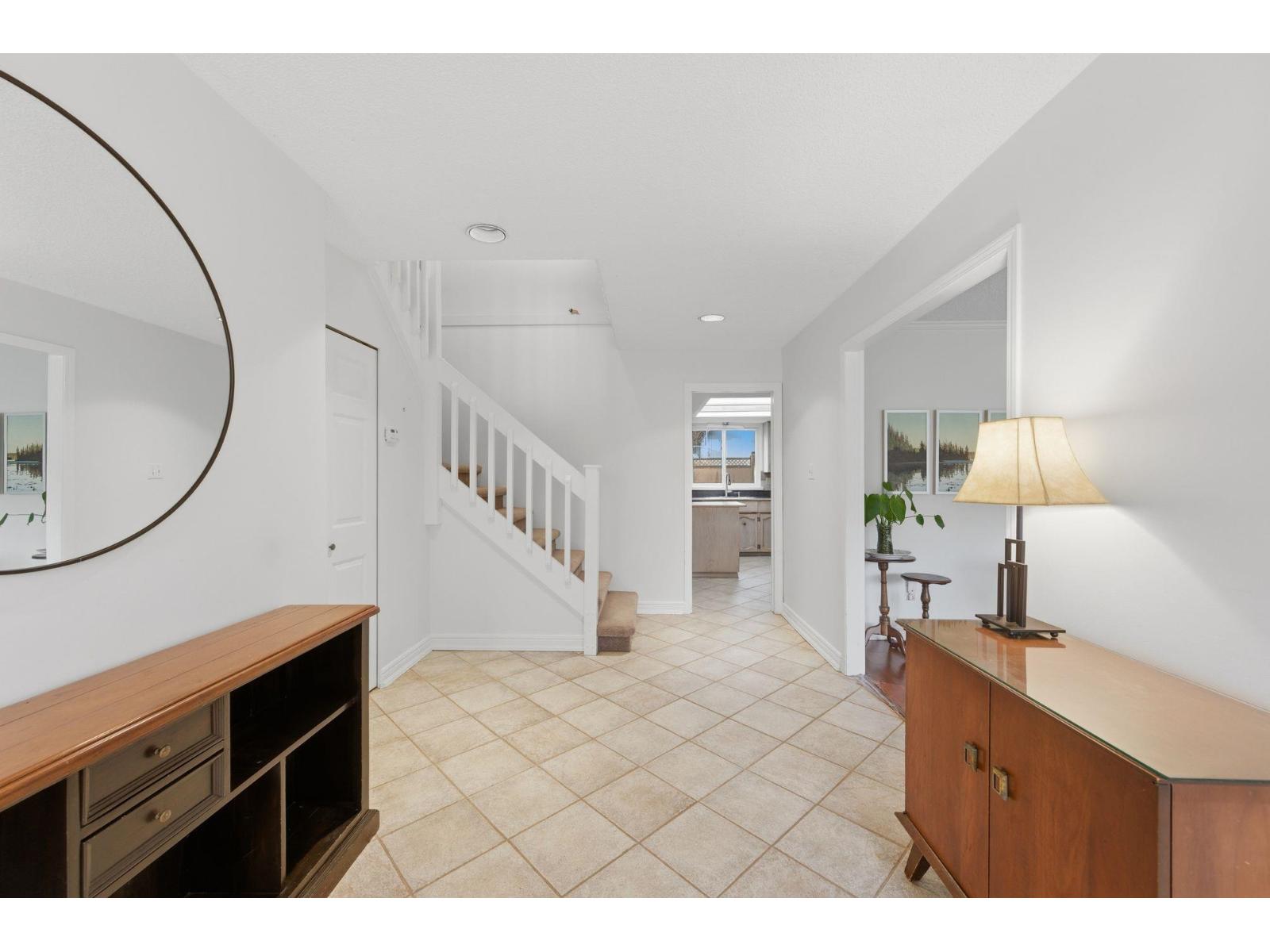 6853 Chalet Court, Delta, British Columbia  V4E 3C1 - Photo 5 - R3084621