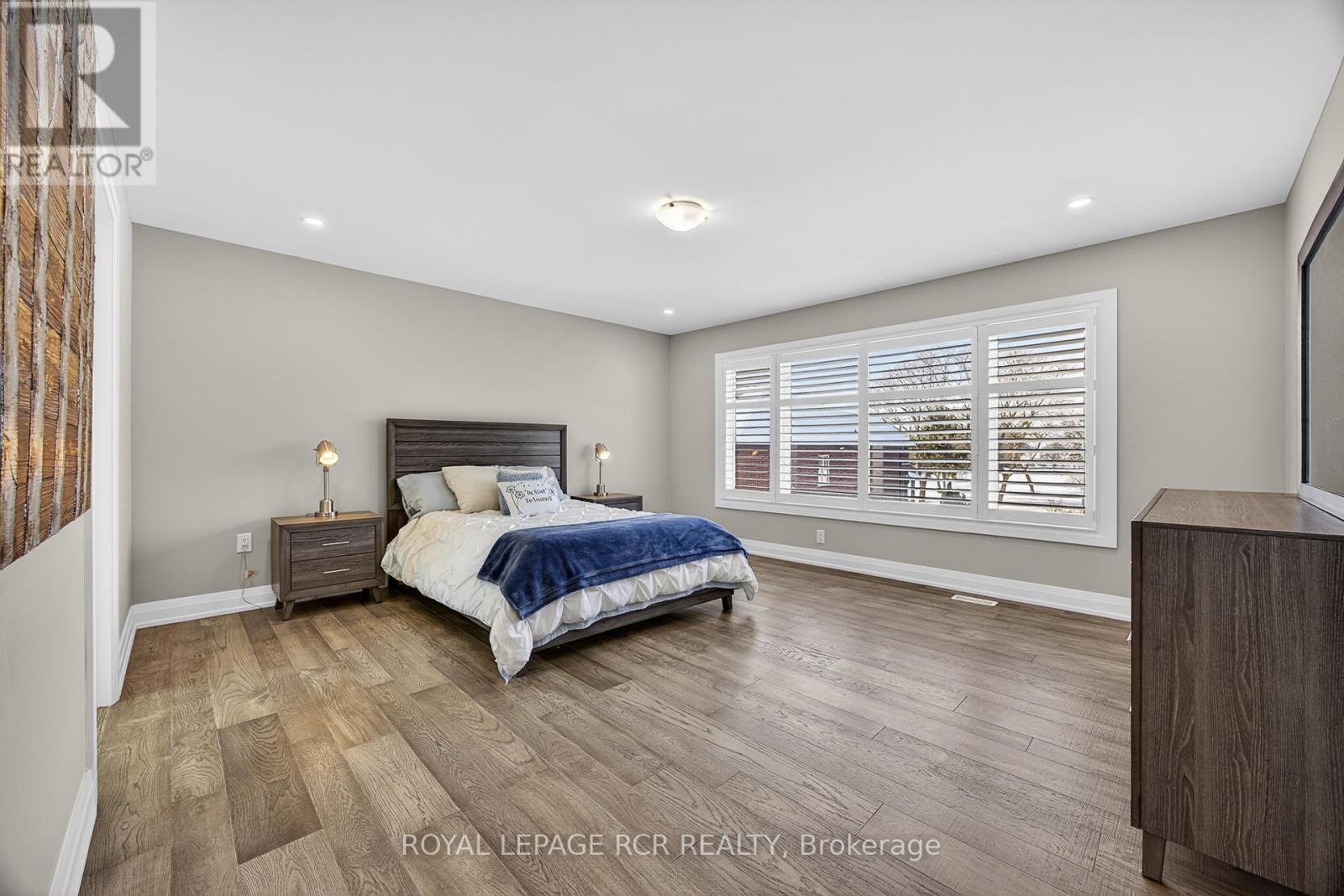 28 St. George Street, Georgina, Ontario  L0E 1L0 - Photo 24 - N12767688