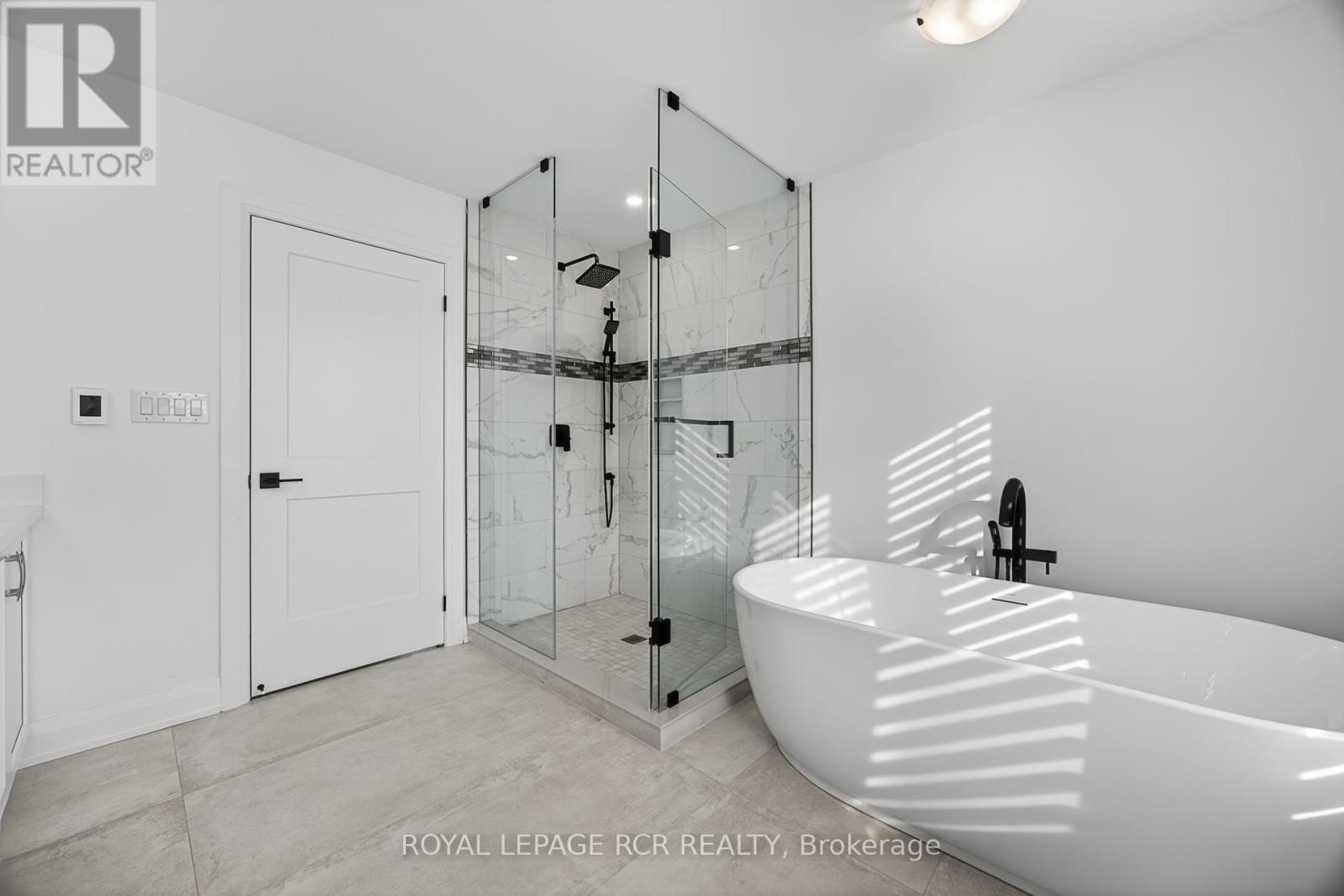 28 St. George Street, Georgina, Ontario  L0E 1L0 - Photo 27 - N12767688