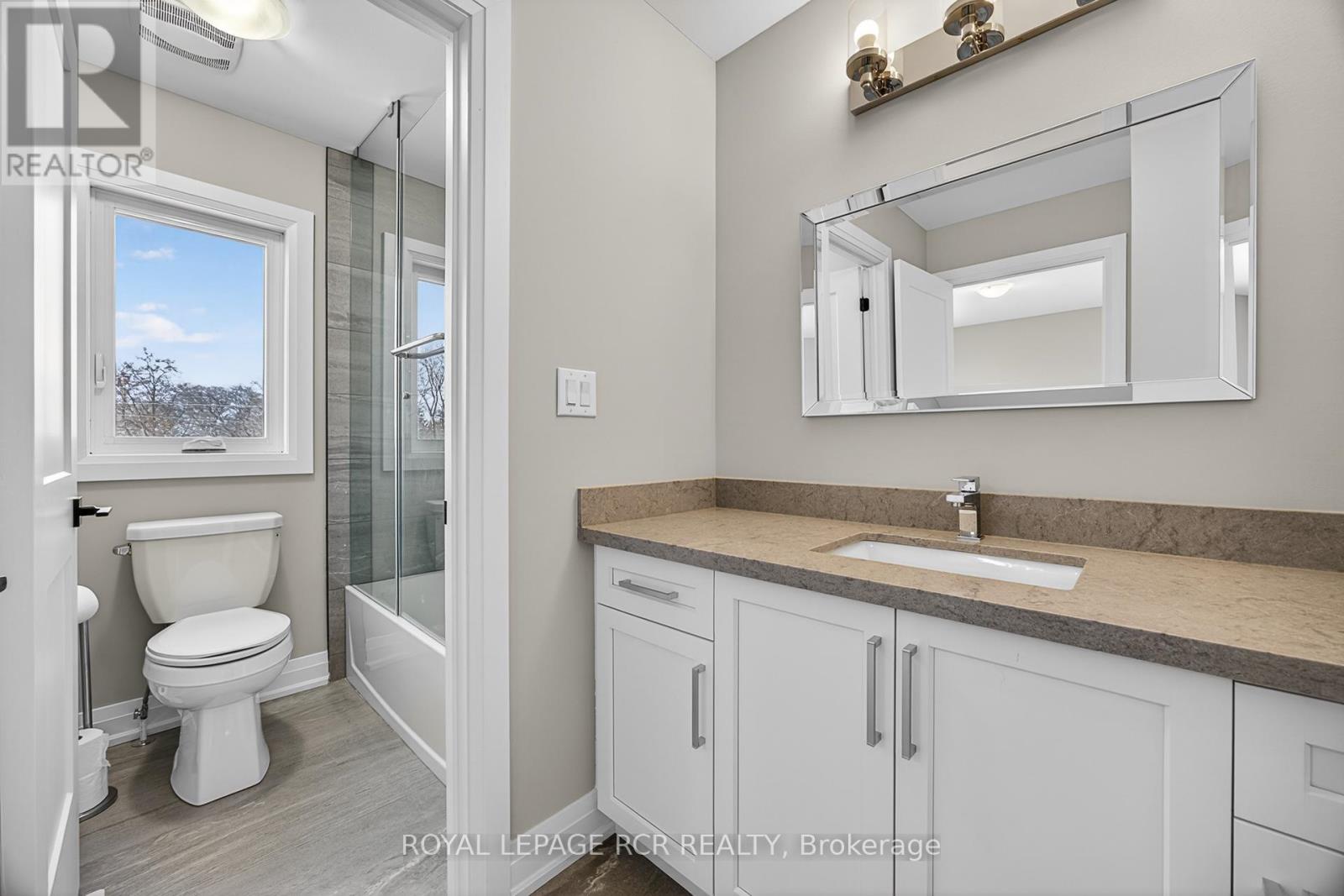 28 St. George Street, Georgina, Ontario  L0E 1L0 - Photo 32 - N12767688