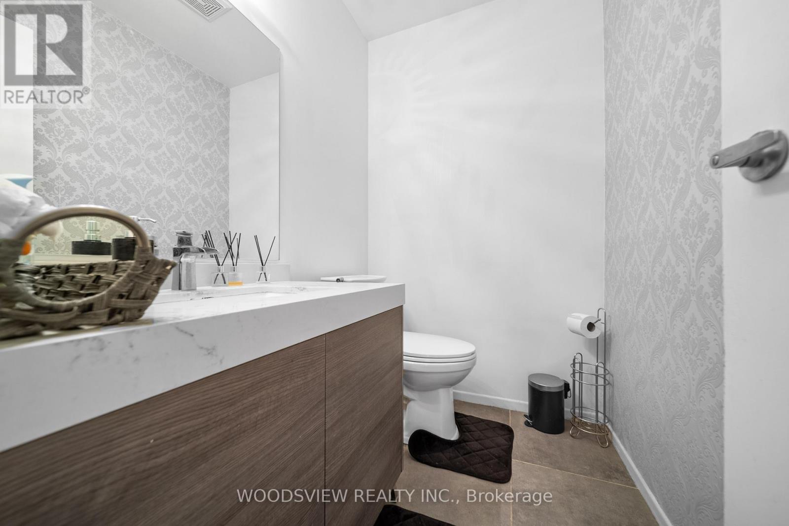 29 Misty Moor Drive, Richmond Hill, Ontario  L4C 6P9 - Photo 18 - N12767776