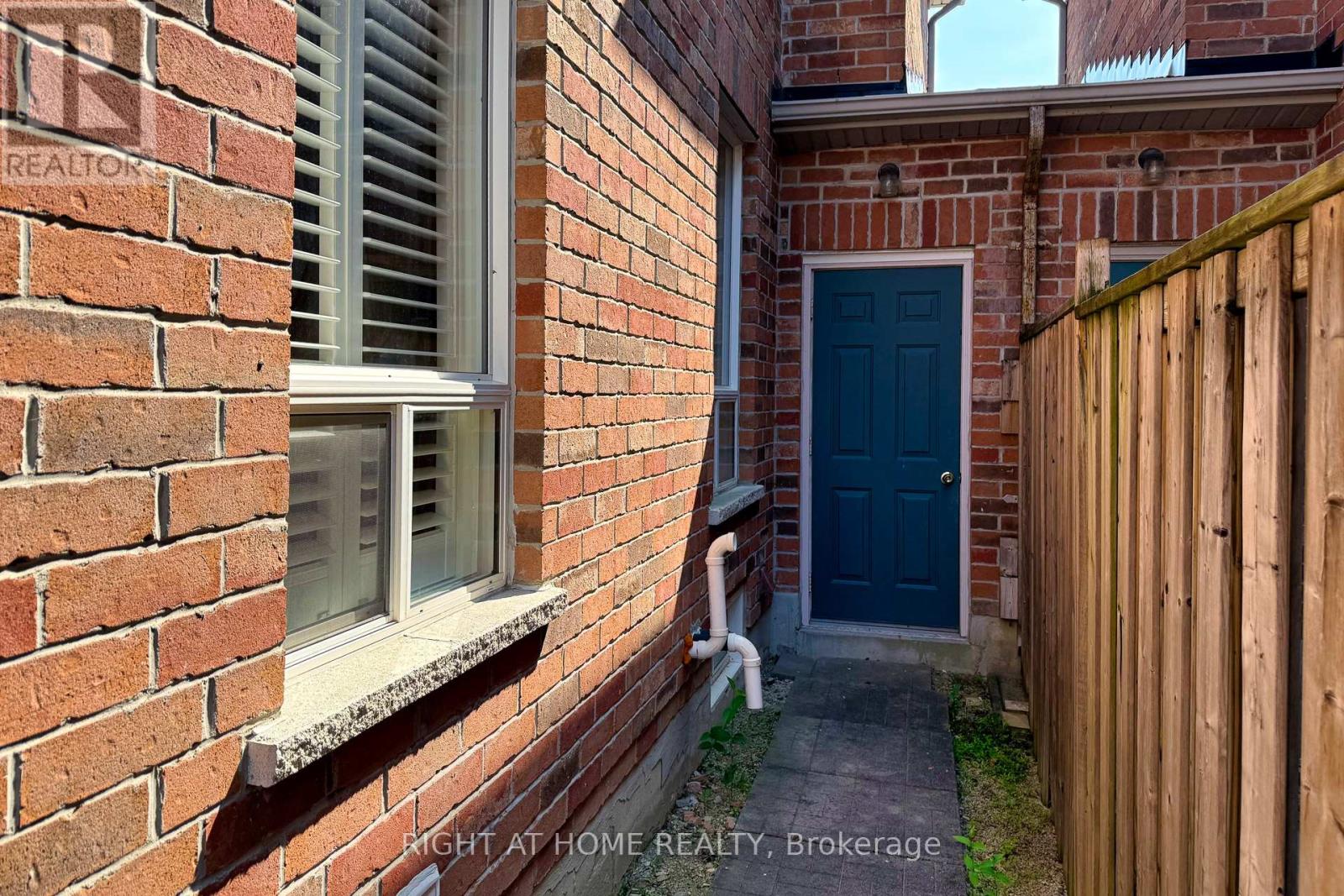 68 Rideau Drive, Richmond Hill, Ontario  L4B 4P3 - Photo 40 - N12767780