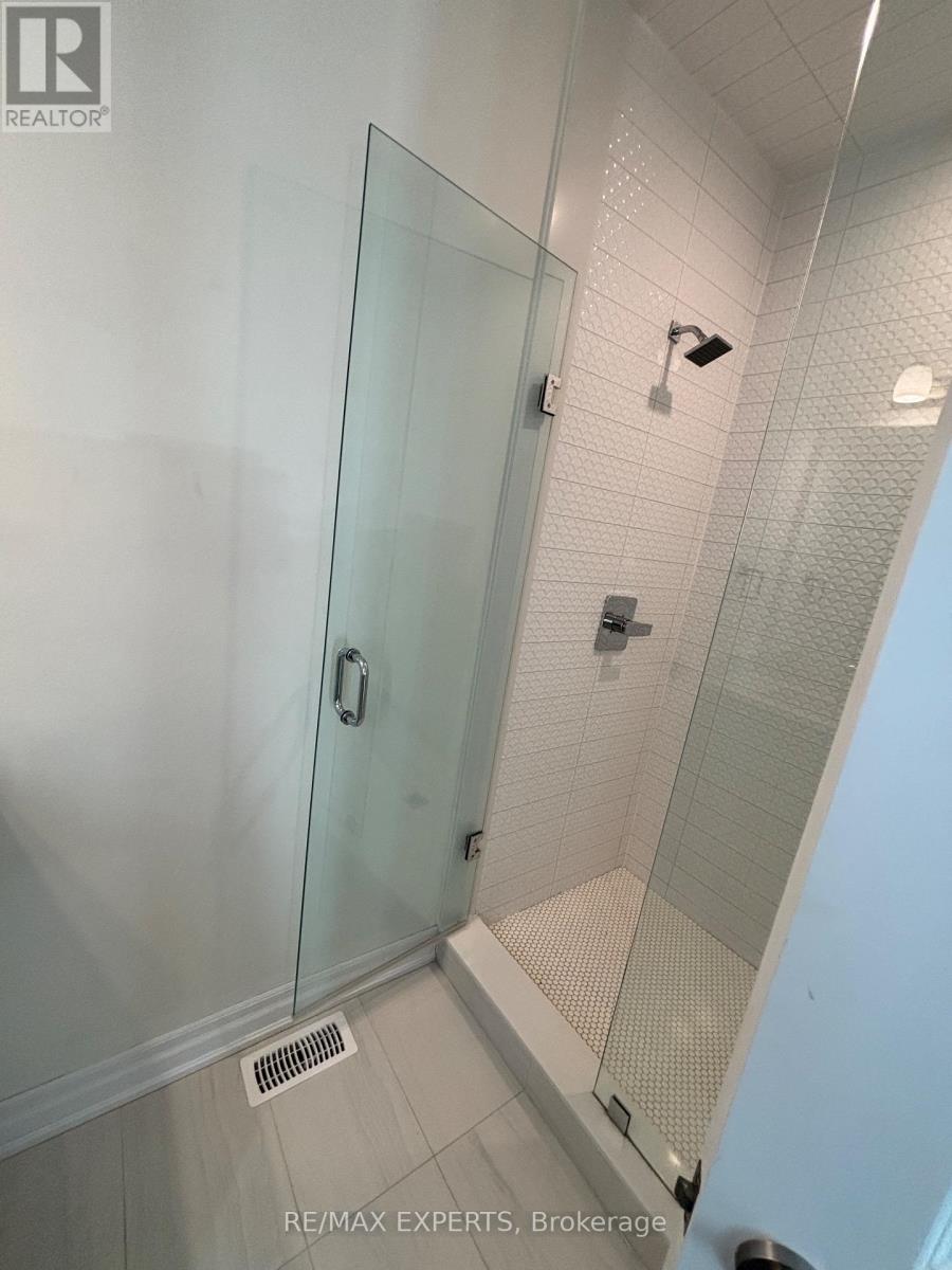 13 Ballantyne Boulevard, Vaughan (Vellore Village), Ontario  L4L 1A6 - Photo 28 - N12740176