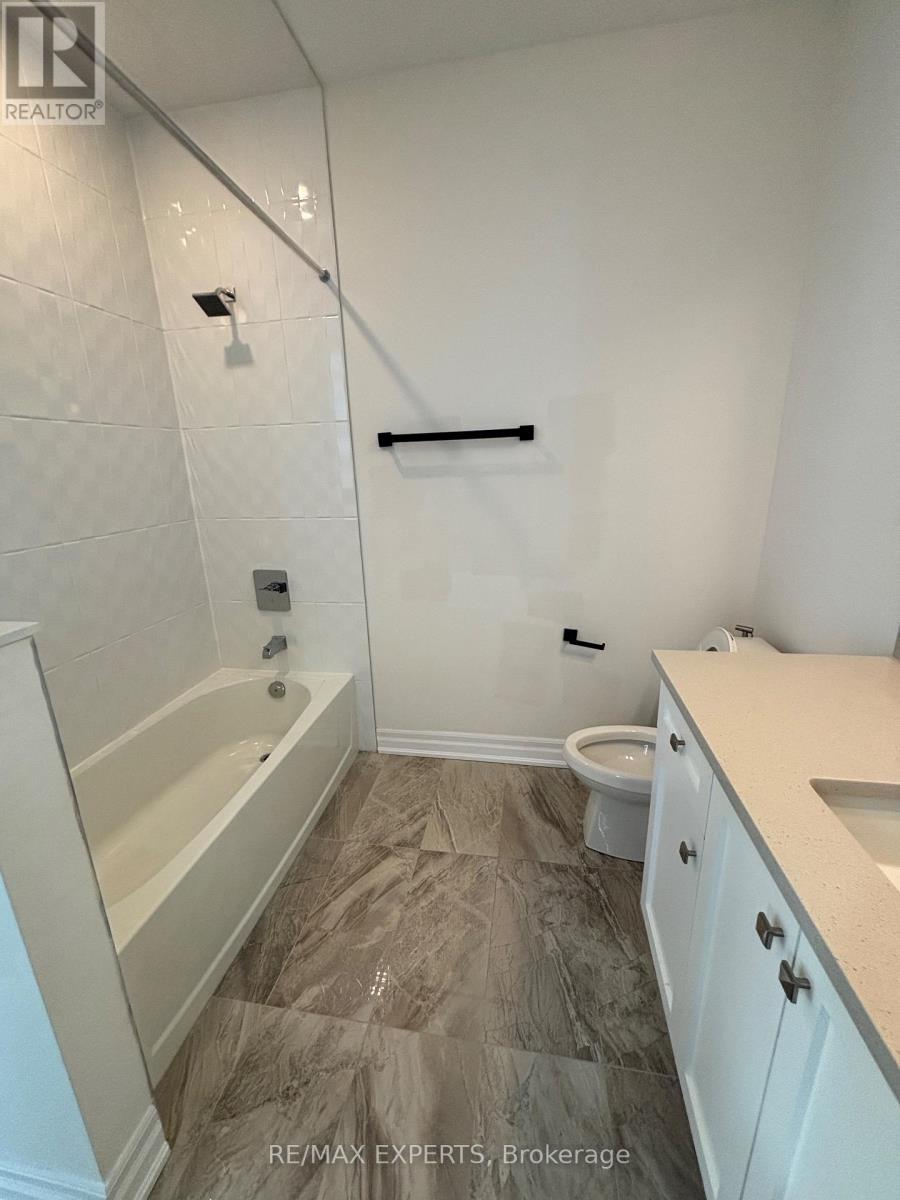 13 Ballantyne Boulevard, Vaughan (Vellore Village), Ontario  L4L 1A6 - Photo 42 - N12740176